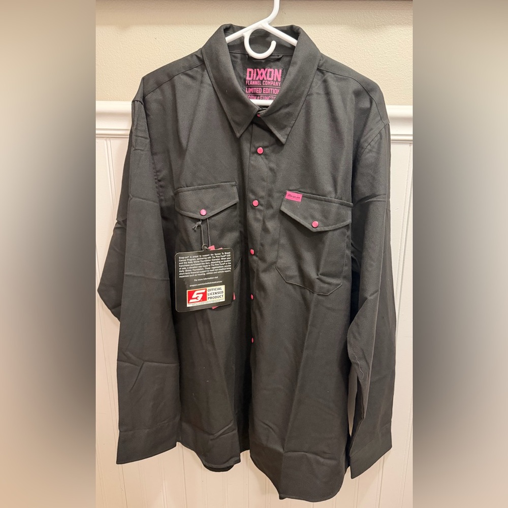 Dixxon Flannel 2XL, Snap-On “Sock It To Breast Cancer “